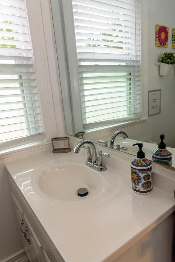 אנגלווד Cozy Private Bedrooms Kitchen Wifi מראה חיצוני תמונה